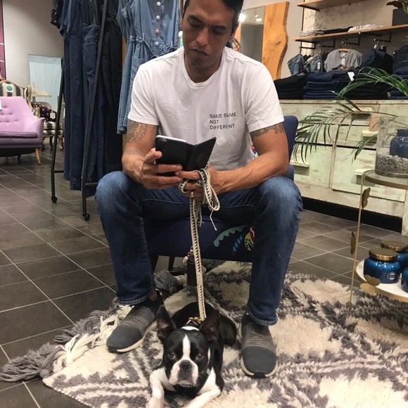 About Me - Shop With Confidence - Picture 11 of 15